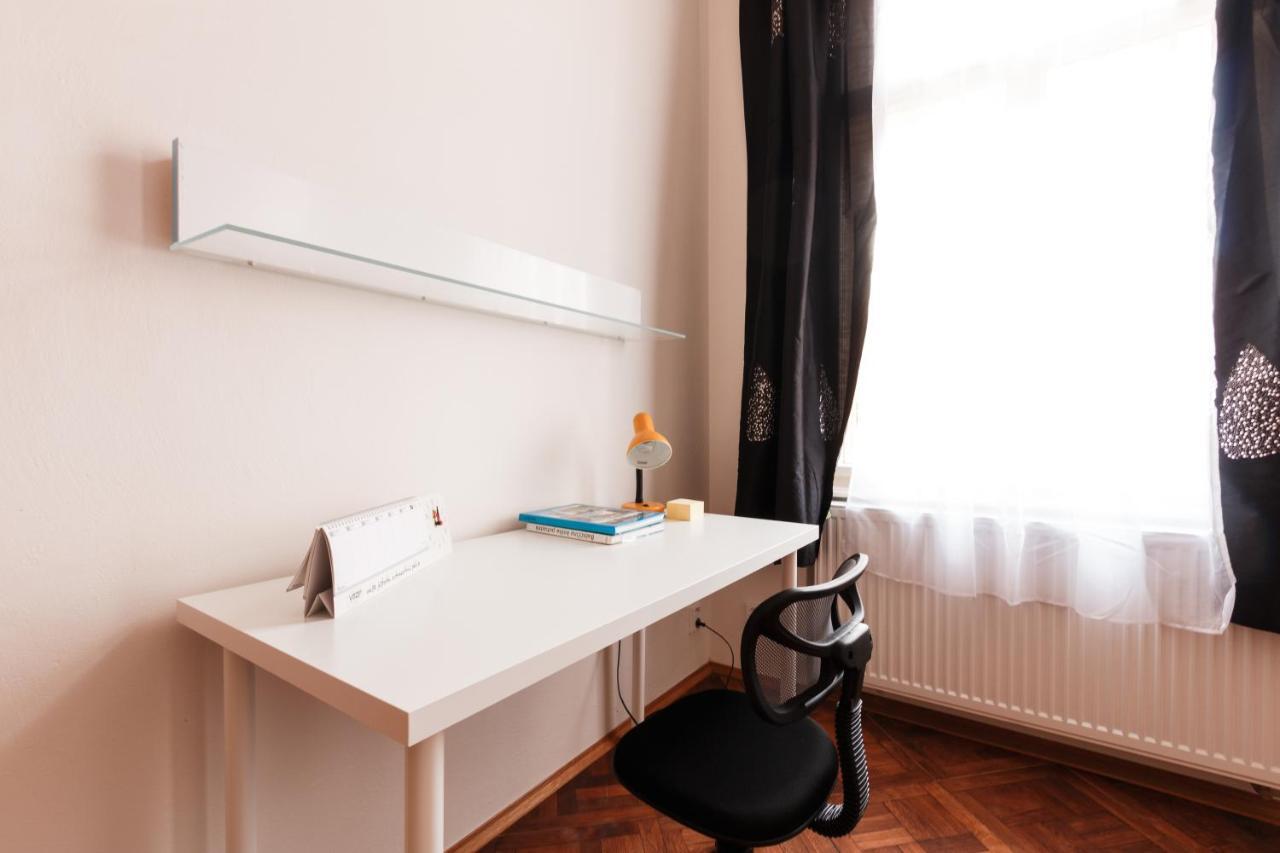 Prague Days - Stylish New Town Apartments Praga Exterior foto