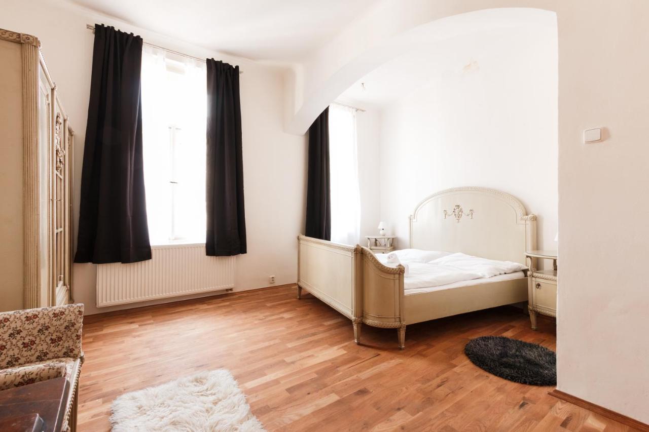 Prague Days - Stylish New Town Apartments Praga Exterior foto